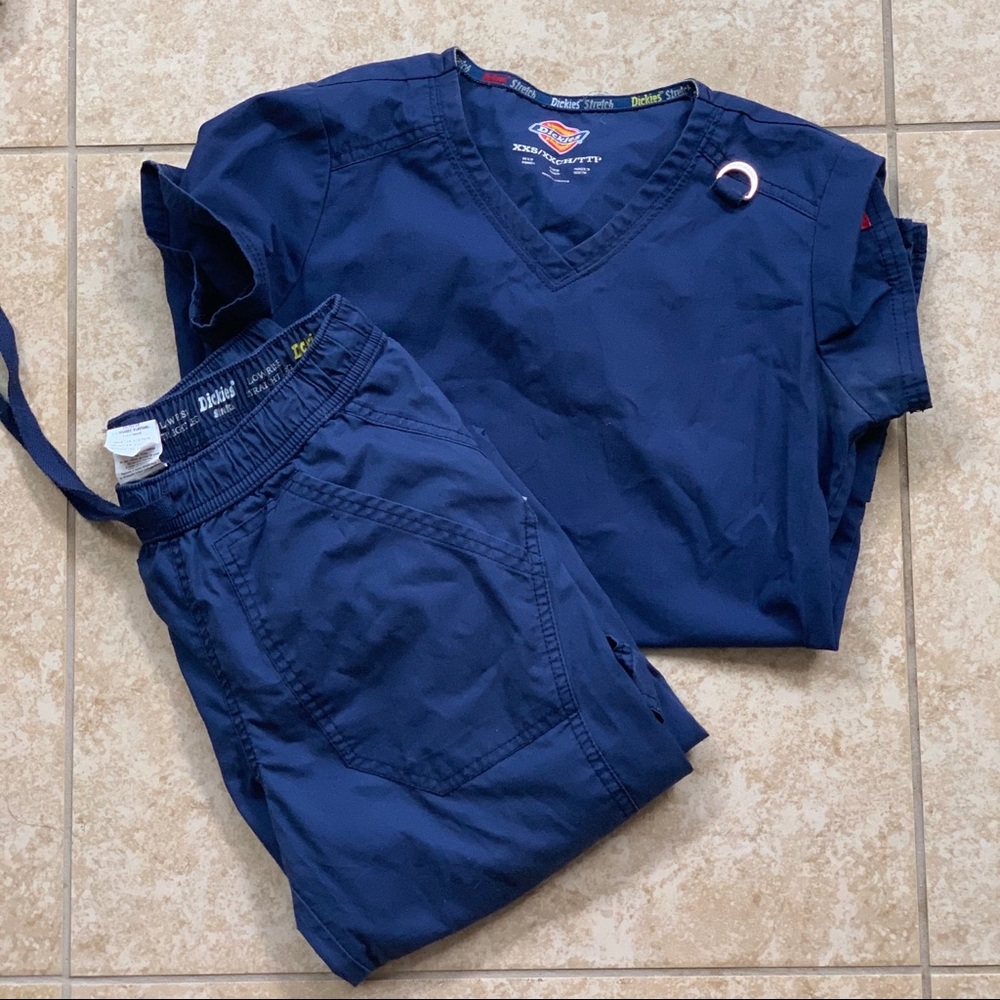Dickies scrubs